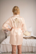 02/bridesmaid/robe