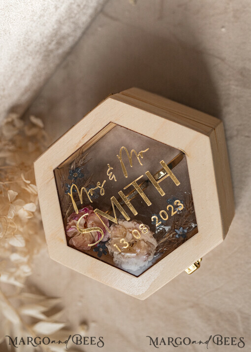 Pudełka Szkatułki na Obrączki epoxy ręcznie robione pudełeczko z drewna z żywicą, personalizowane pudełko na obrączki ślubne, pudełkeczka z kwiatami na obrączki